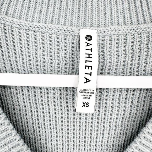 Athleta Teton Blue Gray Knit Pullover V-neck Sweater - Picture 3 of 6
